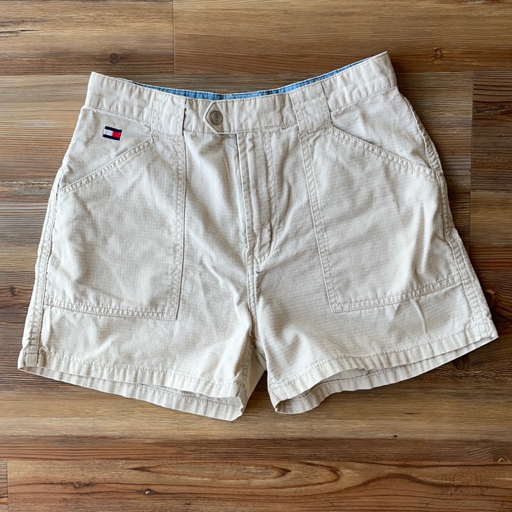 Vintage Tommy Hilfiger high waisted tan shorts